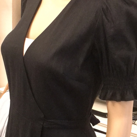 Antonio Melani Black Linen Surplice V-Neck Short Puff Sleeve Wrap Tie Dress - Picture 5 of 10